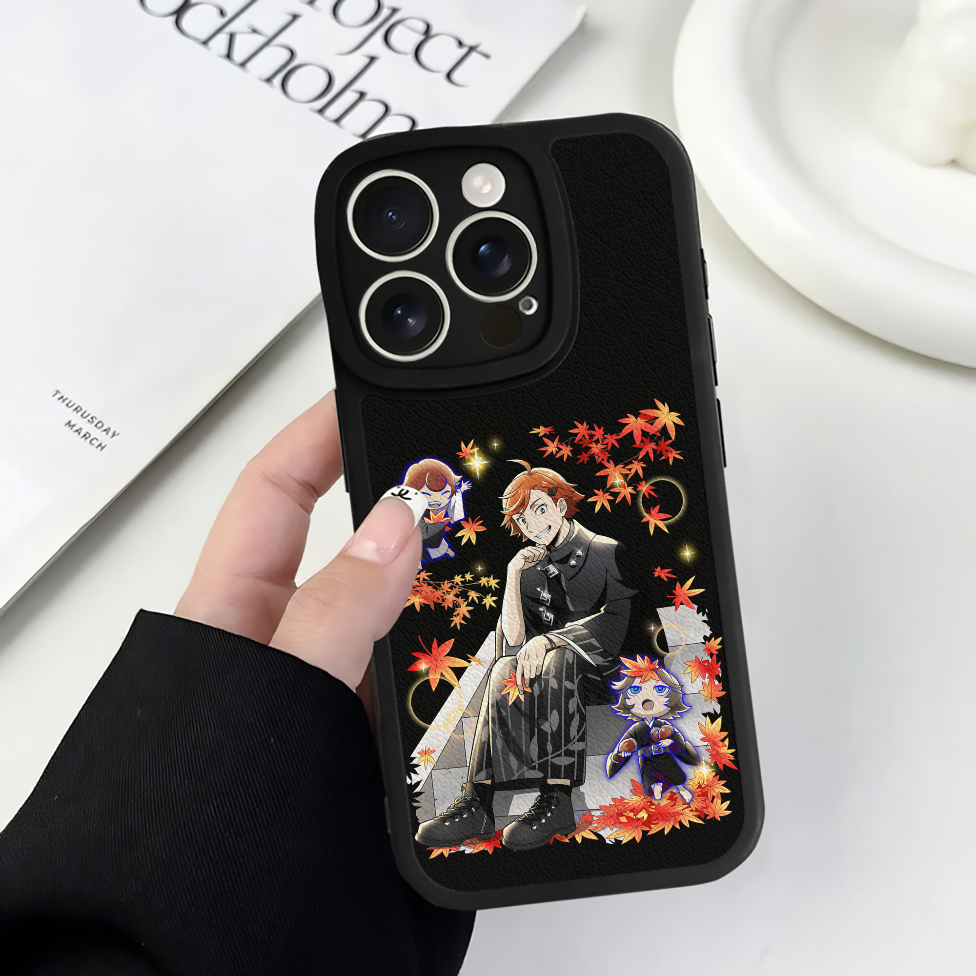 （画像用） 文豪ストレイドッグス Bungo Stray Dogs 【iPhone 16シリーズ対応】シリコンスマホケース（レザー調） 材質：シリコン